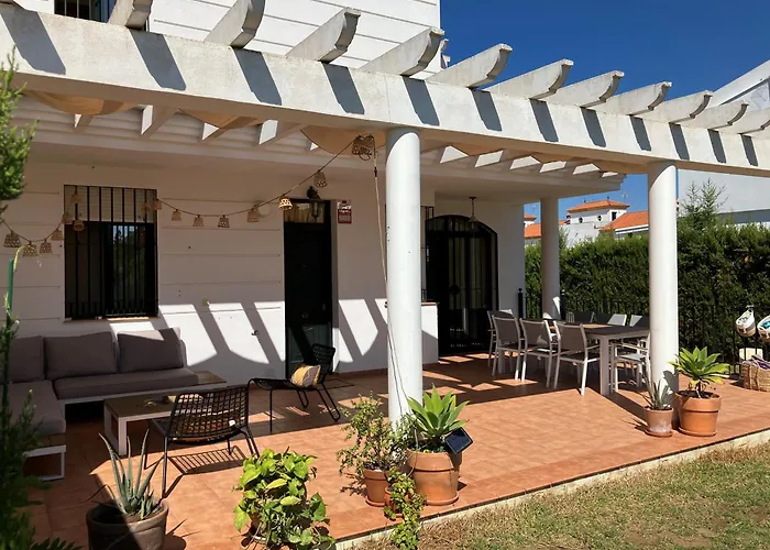 Holiday House With Private Pool, Costa De La Luz
